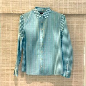 Lands’ End button front shirt. Size 10